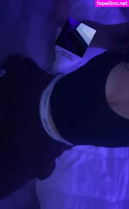 Floriane Cooper OnlyFans Thumbnail #UzOo9EQn1s