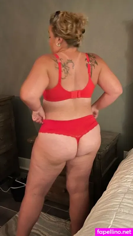 Floridahotwife69 OnlyFans Thumbnail #Gsa8RUun9m