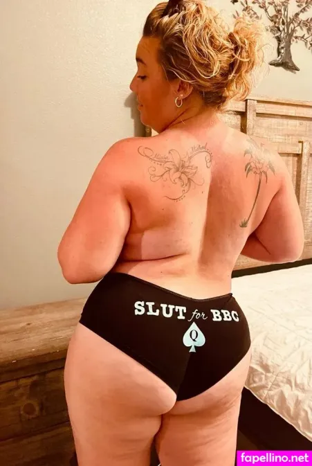 Floridahotwife69 OnlyFans Thumbnail #nzL1mFjXao
