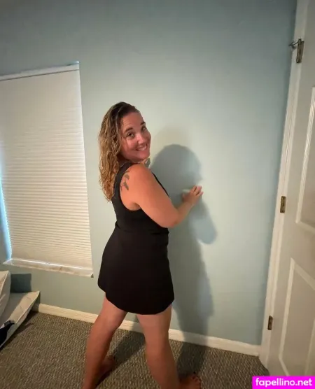 Floridahotwife69 OnlyFans Thumbnail #pz4Is6ZpA5