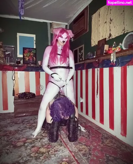 Flossiepuppie OnlyFans Thumbnail #hiOGL1cb1t