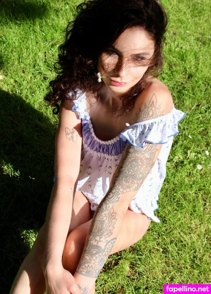 flowerava, flowerava.ts Nude Leaked OnlyFans Photo #tbcxzQ7tHk