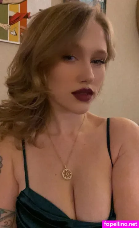 Flowergxrl OnlyFans Thumbnail #sHeh5nIAUp