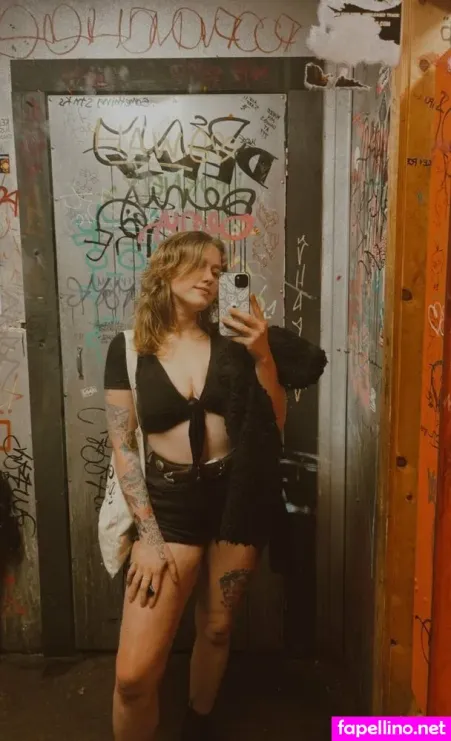 Flowergxrl OnlyFans Thumbnail #vmD3ur36Pz