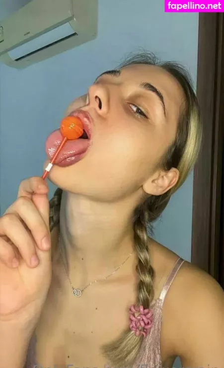 Flowersrain OnlyFans Thumbnail #UcskoKz5qK