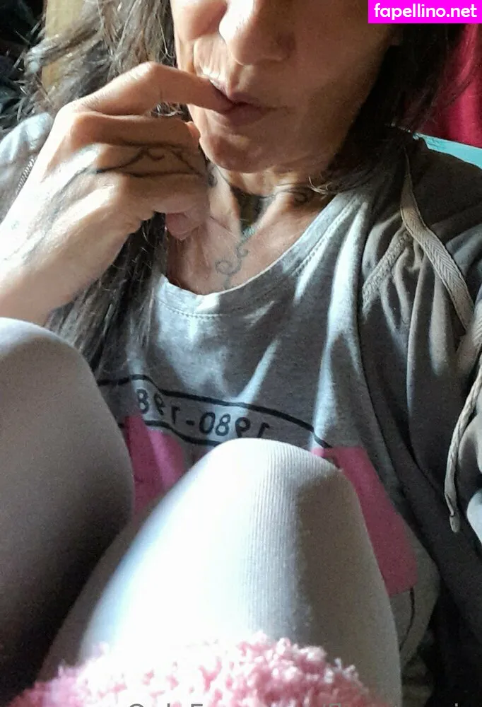 flowersrain, munanurwaroh Nude Leaked OnlyFans Photo #ctHn1Jh3T2