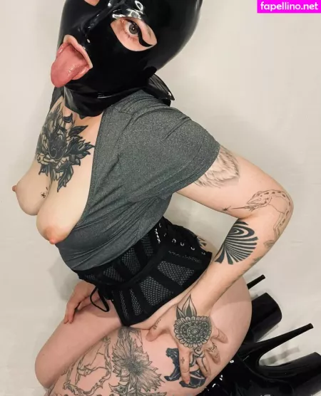 Floworb OnlyFans Thumbnail #fkKGFwWvWa
