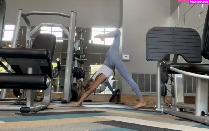 Flowwithsky OnlyFans Thumbnail #Z2cZcY4Fl7