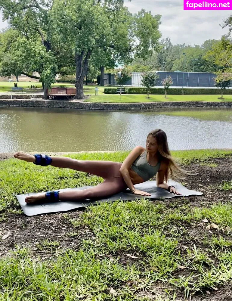 flowwithsky, skyflowartist Nude Leaked OnlyFans Photo #bofZ3Qca4f