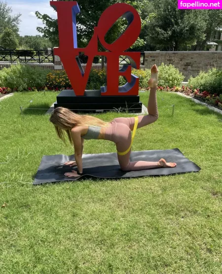 Flowwithsky OnlyFans Thumbnail #mI7lxj3Bwt