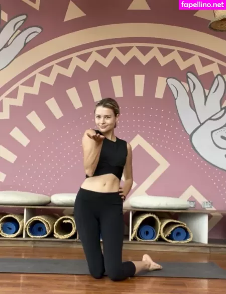 Flowwithsky OnlyFans Thumbnail #wuZYHfG8Ip