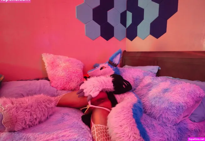 Fluffarian OnlyFans Thumbnail #w67AjFfvB5