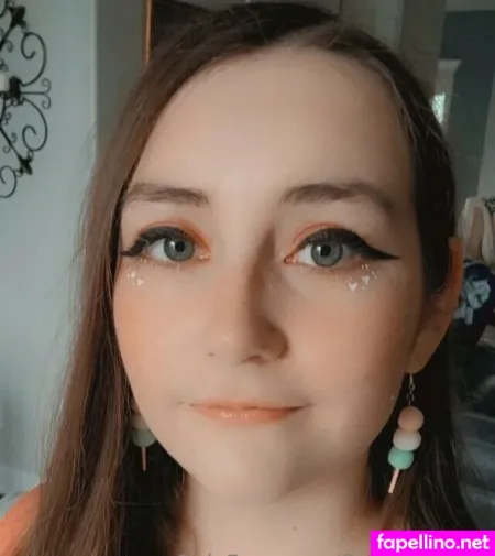 Flusterbunny OnlyFans Thumbnail #5yES7q9A12