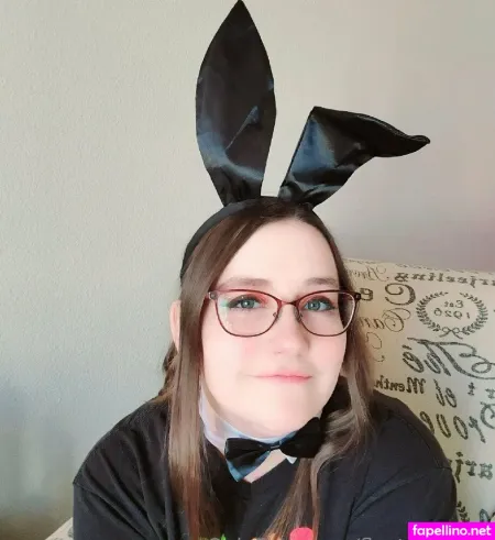 Flusterbunny OnlyFans Thumbnail #9IrP3DrJds