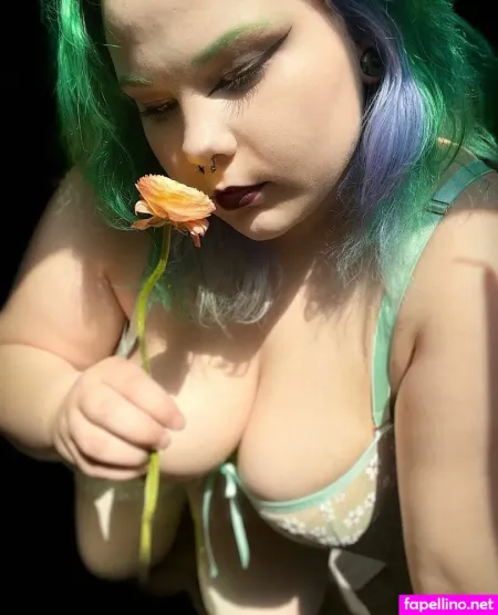 Flutterlust OnlyFans Thumbnail #aVBxoDbzsT