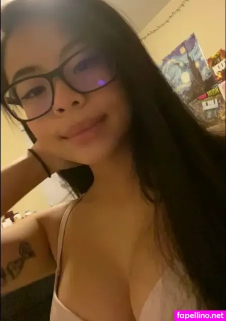 Folsee OnlyFans Thumbnail #QaOJM5d8BR