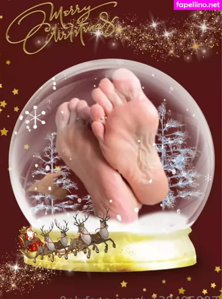 Foot Mistress Miss B OnlyFans Thumbnail #p9D60F4hOi