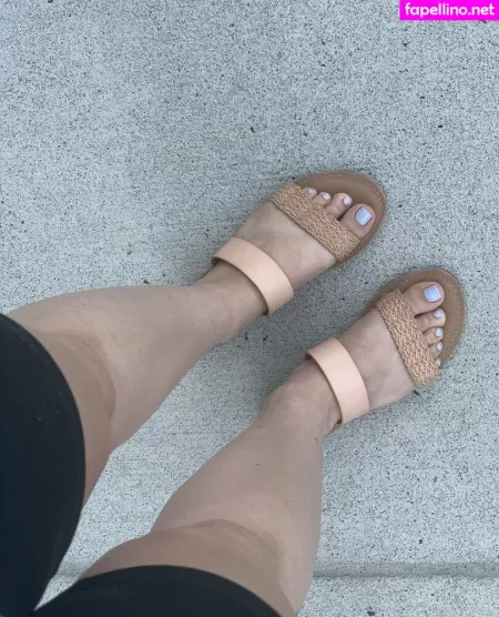 Foot The Bills OnlyFans Thumbnail #fPttAeM0jk