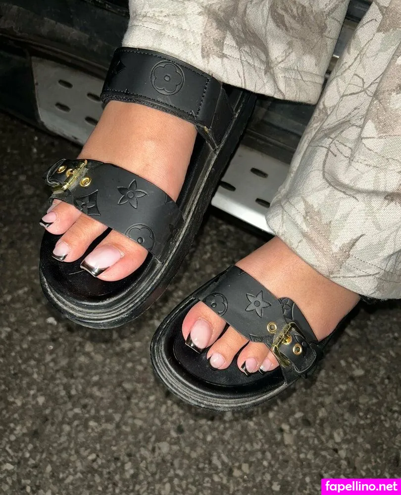 footbaddieari Nude Leaked OnlyFans Photo #5AcS2BQeDX