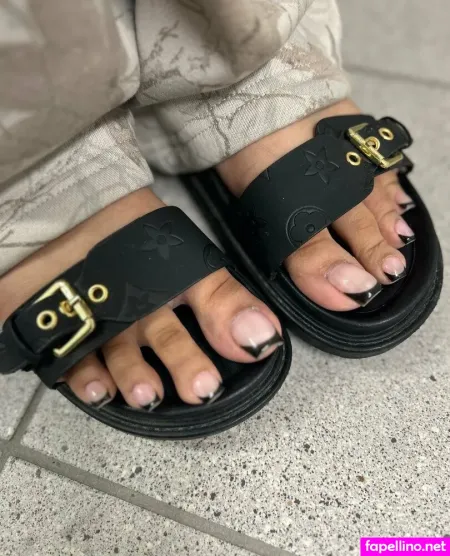 Footbaddieari OnlyFans Thumbnail #TsvdjWdHtg