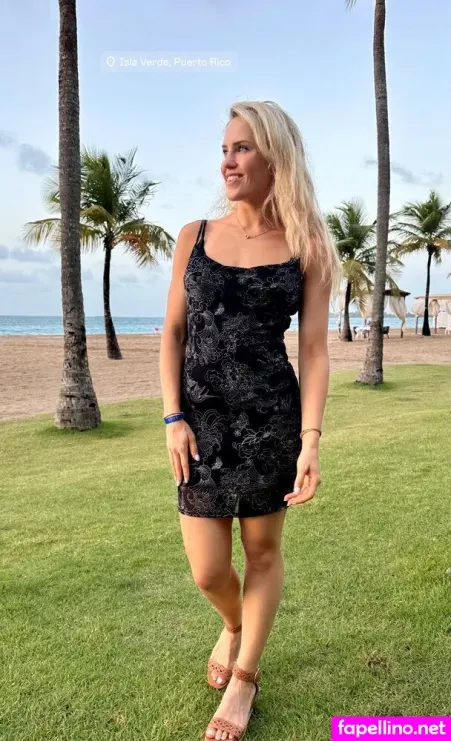 Footdocdana Dr Dana Brems OnlyFans Thumbnail #ltN7veeLtc