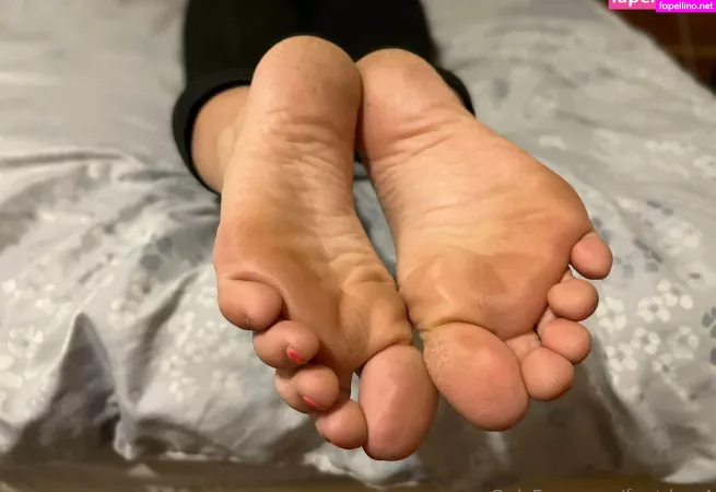Footdom1 OnlyFans Thumbnail #ZZPiwdvBUu