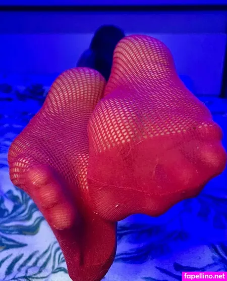 Footfantasy Queen OnlyFans Thumbnail #VXqjGfNGqM
