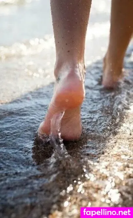 Footfantasy Queen OnlyFans Thumbnail #jJb2aOGK7Y
