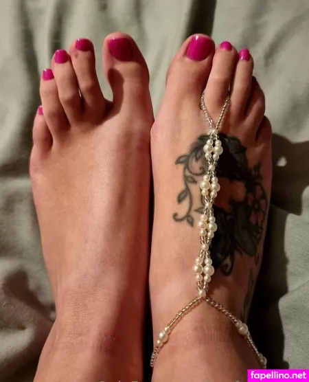 Footfantasy35 OnlyFans Thumbnail #iSN4ZU9J3b