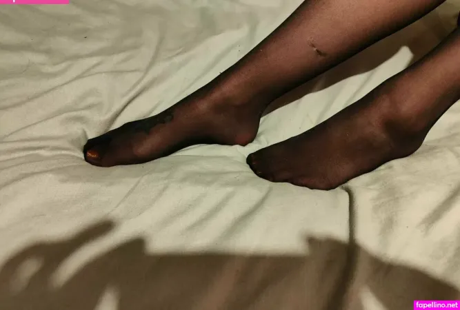 Footfantasy35 OnlyFans Thumbnail #yD1pPirWdh