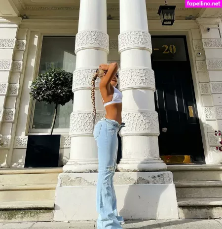 Footfetishfantasyyyy OnlyFans Thumbnail #bt9W4NlSmg