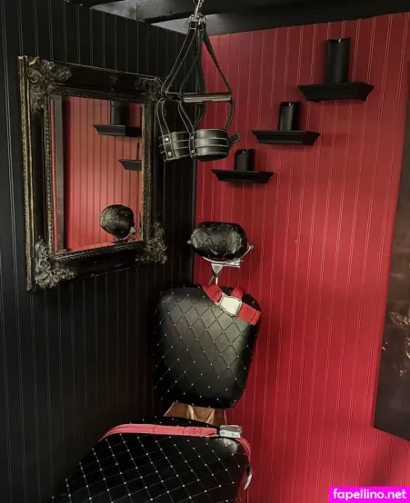 Footfondling OnlyFans Thumbnail #wbaZPPFoiu