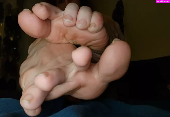 Footgoddessember OnlyFans Thumbnail #wXlRtuYSTe