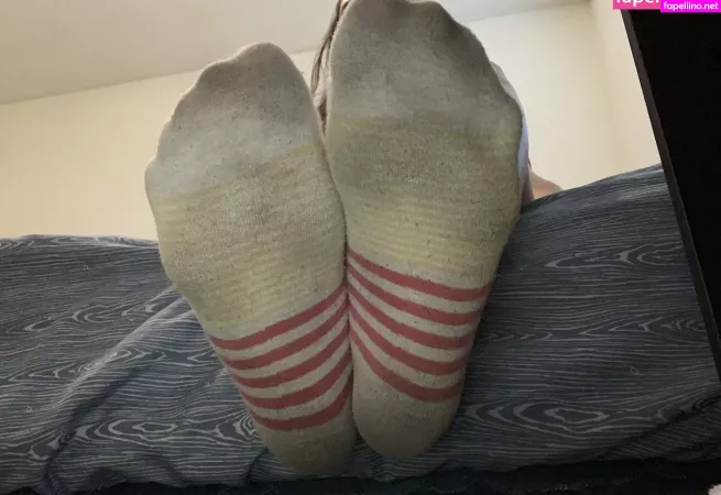 Footgoddesskat OnlyFans Thumbnail #xjNKaiGp5G