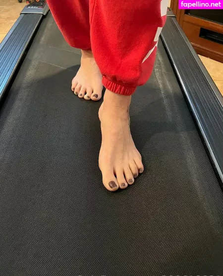 Footgoddessmacie OnlyFans Thumbnail #0JtbIiG6EY