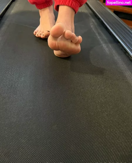 Footgoddessmacie OnlyFans Thumbnail #BWGGyZEdbd