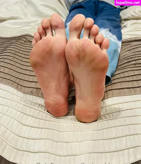 Footgoddessmacie OnlyFans Thumbnail #ilyYgruJzF