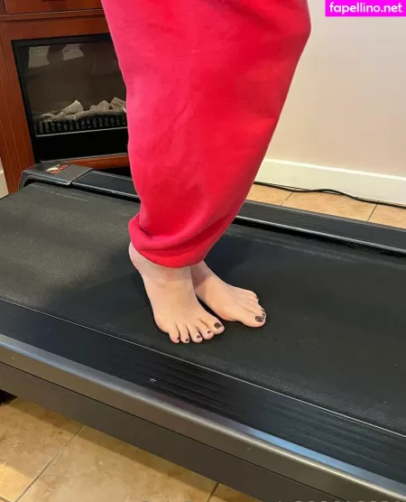 Footgoddessmacie OnlyFans Thumbnail #ix5ZABjVd8