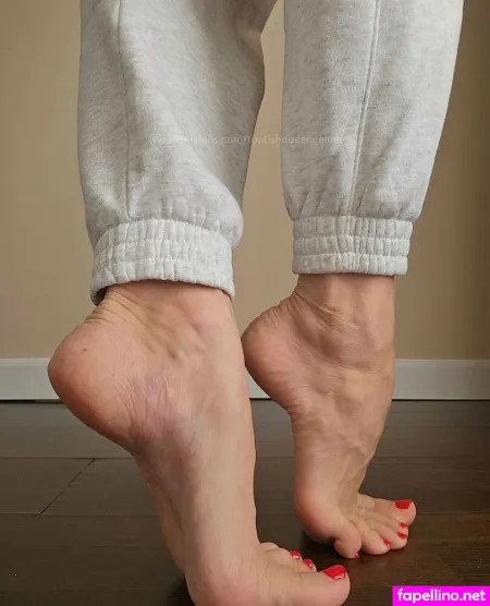 Footishqueengalinafree OnlyFans Thumbnail #YW1bCYTII7
