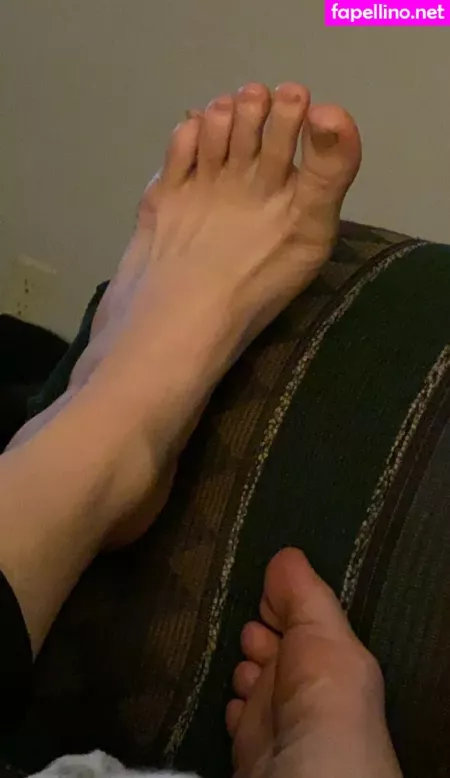 Footivities OnlyFans Thumbnail #JoZRAwm573