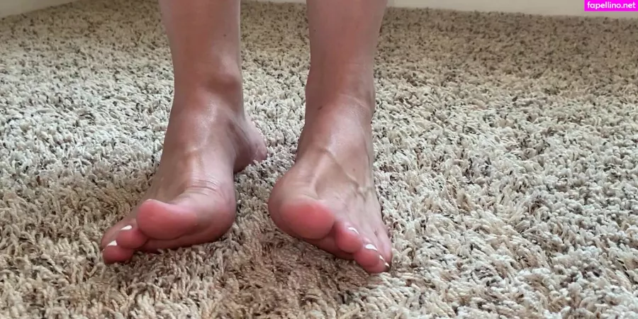 Footivities OnlyFans Thumbnail #ftPiKwMffv