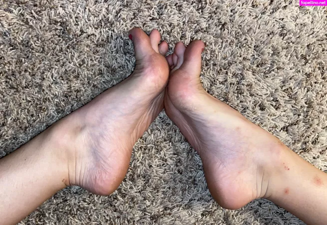 Footivities OnlyFans Thumbnail #xnFpO600wA