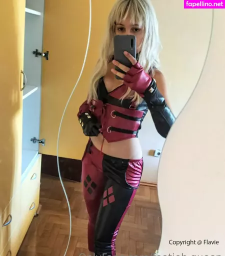 Footjob Queen OnlyFans Thumbnail #b0Fxe5Di1r