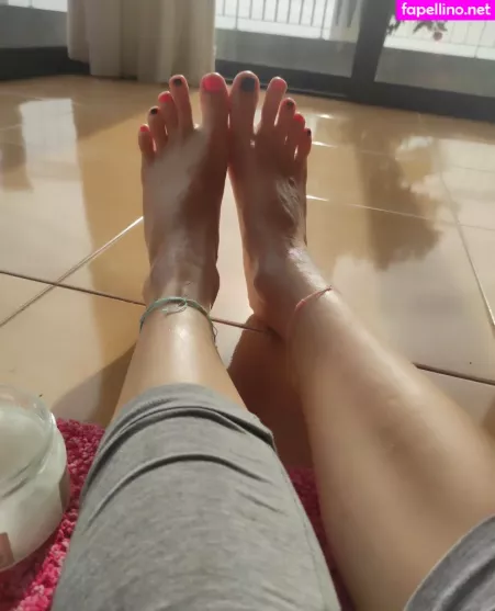 Footjobsqueen OnlyFans Thumbnail #qO9lGAORHT