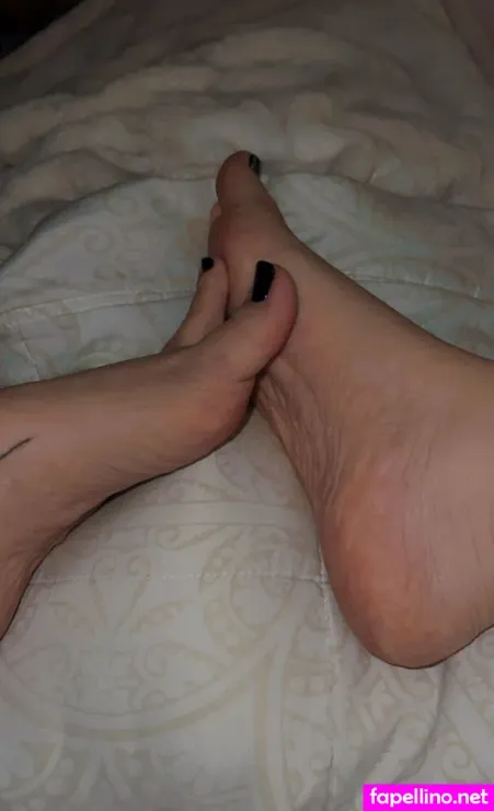 Footmama1622 OnlyFans Thumbnail #STmCVzRurI
