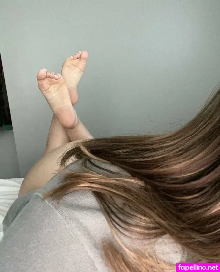 Footpixluv OnlyFans Thumbnail #xpLgp76kbE