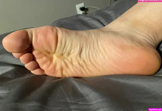 Footpixluv OnlyFans Thumbnail #zgtDSvBnAc