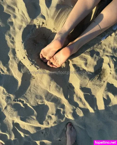 Footprincessx1 OnlyFans Thumbnail #7ZrMVbK5hO