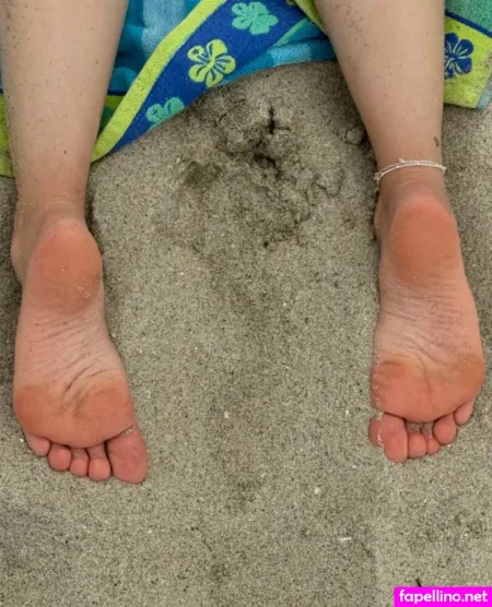 Footqueen349 OnlyFans Thumbnail #fNqSc4uL03