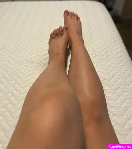 Footsiefunsammie OnlyFans Thumbnail #29Ienyl4aG